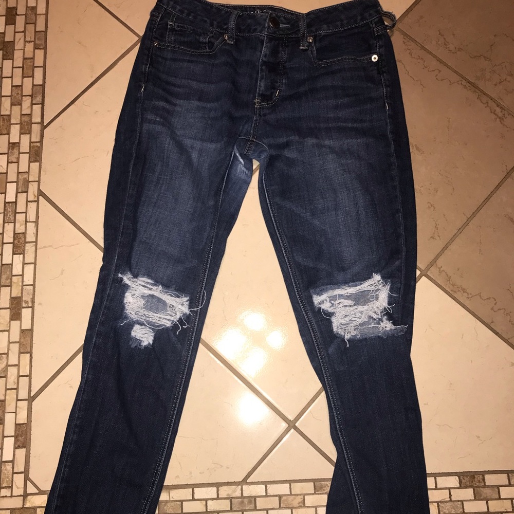 Mid rise tomgirl jeans